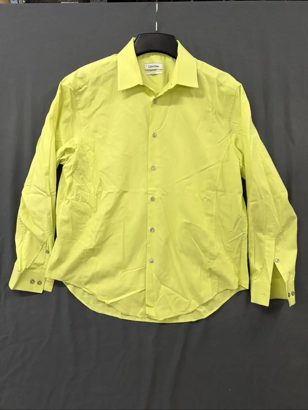 Calvin Klein Men Dress Shirt CITRON Size 16.5-32/33 Long Sleeve 100% Cotton NWT